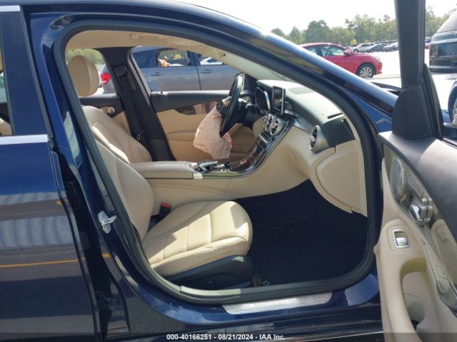 55SWF4KB4FU027273 Mercedes-Benz C 300 4matic/luxury 4matic/sport 4matic