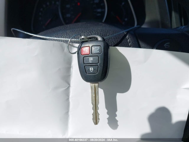 Toyota Rav4 Xle 2015 2T3RFREV6FW297598 Image 11