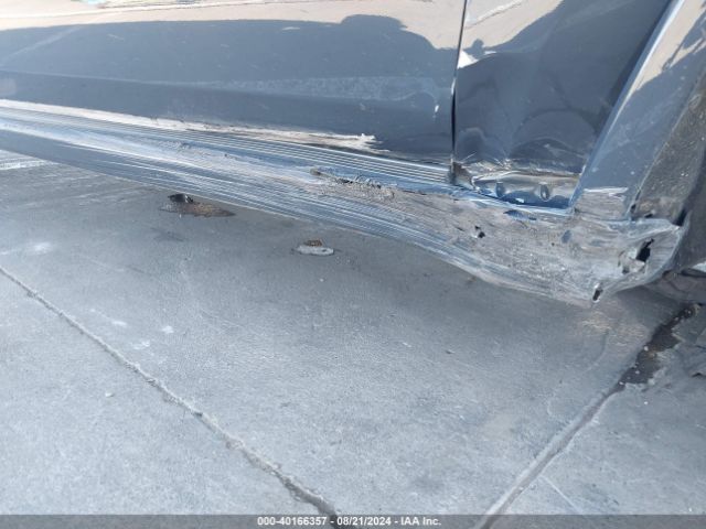 1C4RJEAG2HC883221 Jeep Grand Cherokee Altitude 4x2