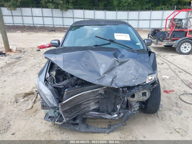 19XFB2F53EE056189 Honda Civic Lx