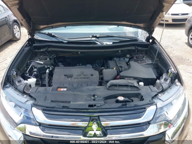 JA4AD3A34JZ036736 Mitsubishi Outlander Le