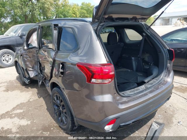 JA4AD3A34JZ036736 Mitsubishi Outlander Le