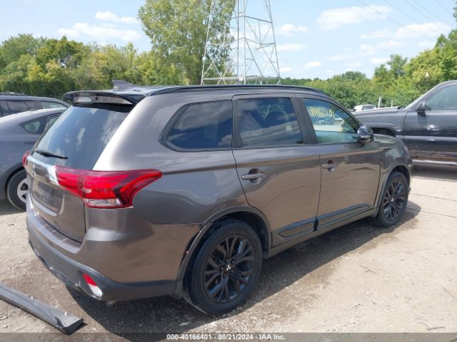 JA4AD3A34JZ036736 Mitsubishi Outlander Le