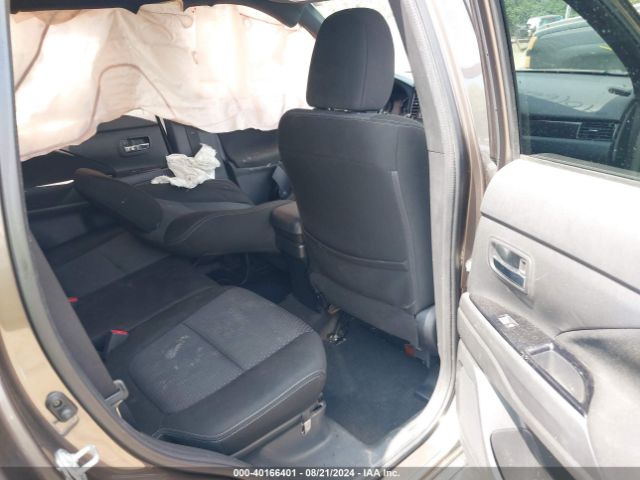 JA4AD3A34JZ036736 Mitsubishi Outlander Le