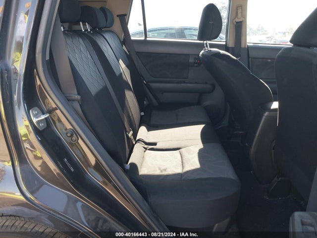 JTLZE4FE1FJ080533 Scion Xb 686 Parklan Edition