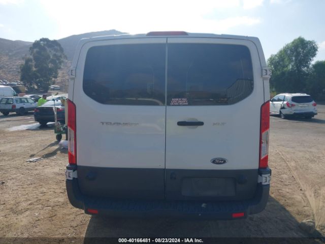 1FBZX2ZM5HKA05221 Ford Transit-350 Xlt
