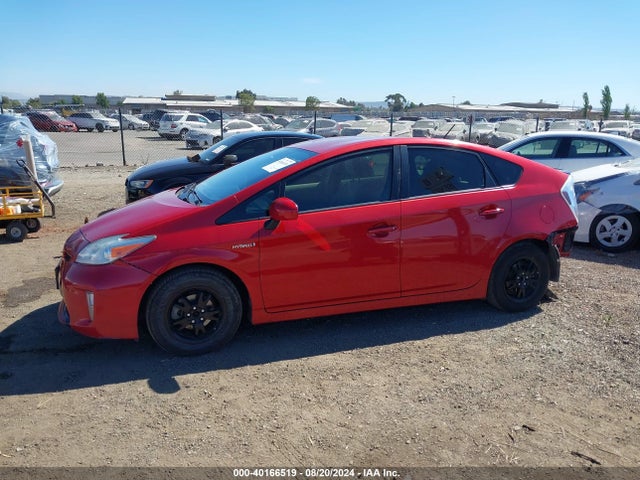 Toyota Prius Two 2015 JTDKN3DU5F1974276 Image 15