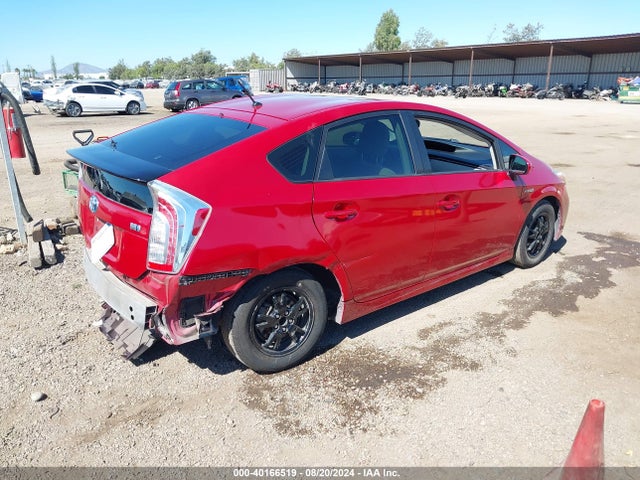 Toyota Prius Two 2015 JTDKN3DU5F1974276 Image 4