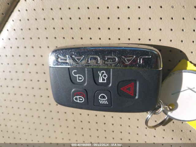 SAJWJ0FF4F8U58204 Jaguar Xf 3.0 Portfolio/3.0 Sport