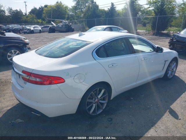 SAJWJ0FF4F8U58204 Jaguar Xf 3.0 Portfolio/3.0 Sport