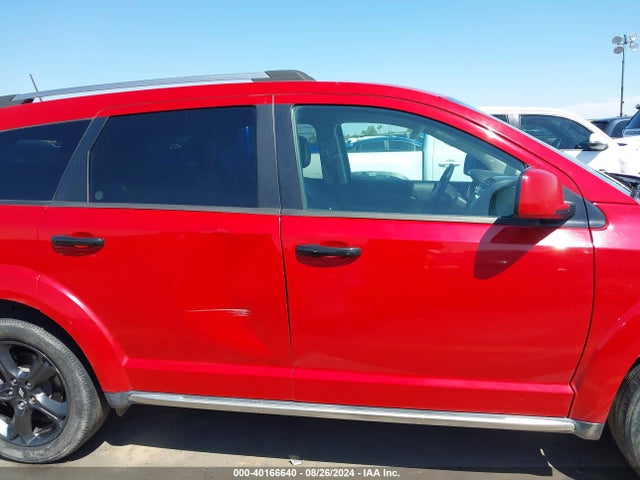 3C4PDCGG0JT475482 Dodge Journey Crossroad