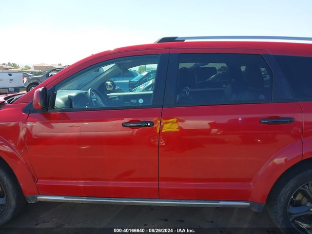 3C4PDCGG0JT475482 Dodge Journey Crossroad