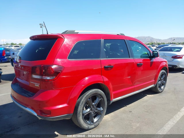 3C4PDCGG0JT475482 Dodge Journey Crossroad