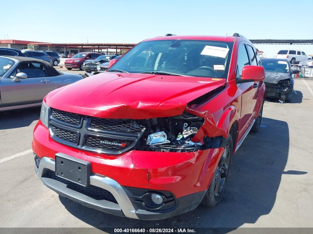 3C4PDCGG0JT475482 Dodge Journey Crossroad