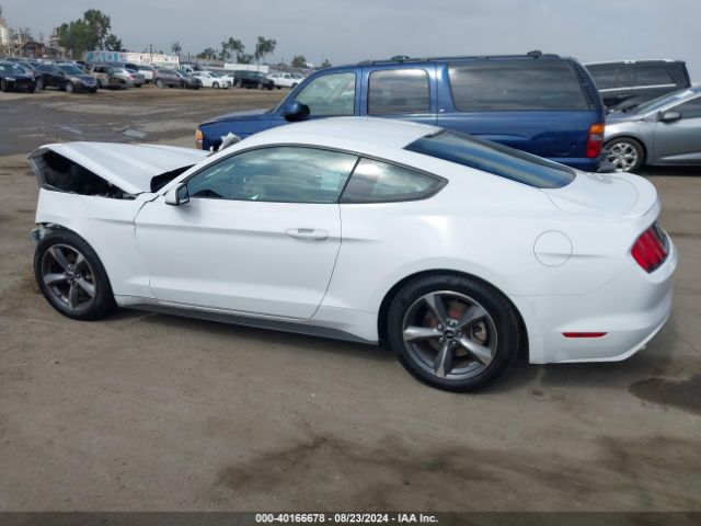 1FA6P8AM0F5358805 Ford Mustang V6