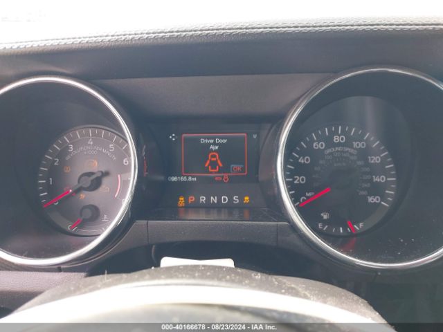 1FA6P8AM0F5358805 Ford Mustang V6