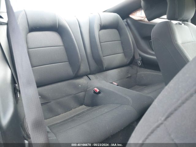 1FA6P8AM0F5358805 Ford Mustang V6