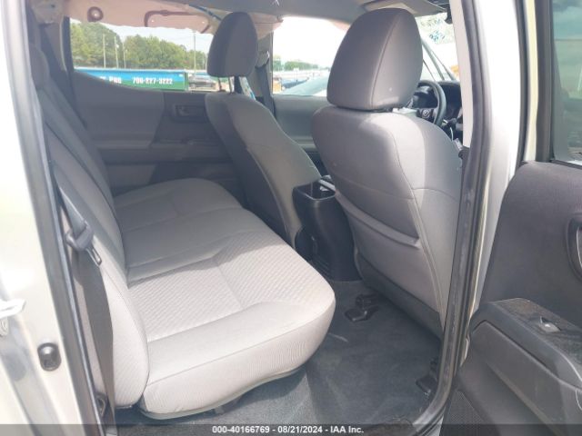 3TYAX5GN1NT063986 Toyota Tacoma Sr