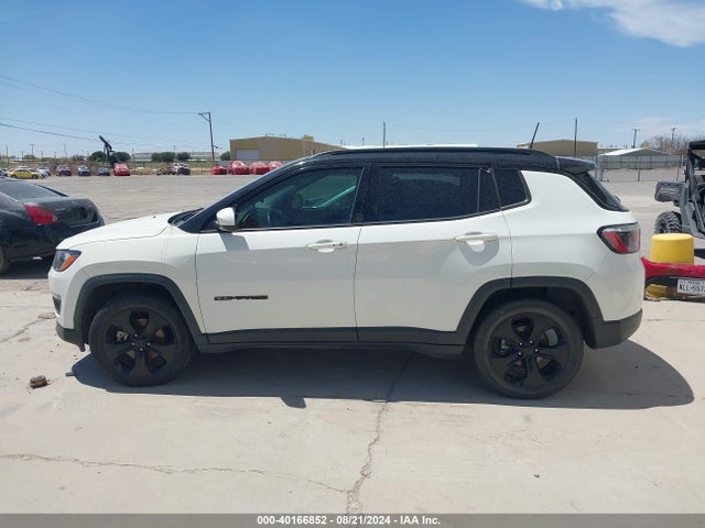 3C4NJCBB3KT614579 Jeep Compass Altitude Fwd