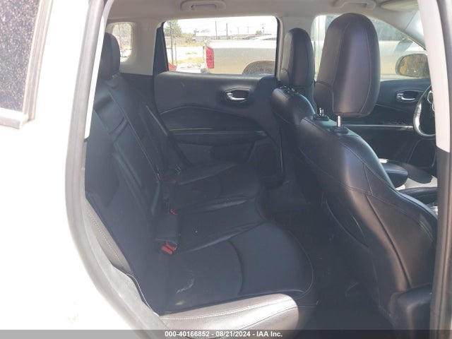 3C4NJCBB3KT614579 Jeep Compass Altitude Fwd