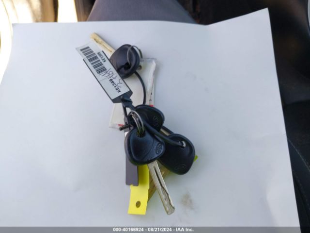 KNDJN2A23K7917588 KIA Soul