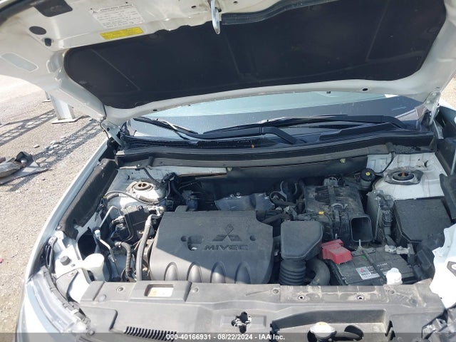 2016 MITSUBISHI OUTLANDER JA4AD3A33GZ003865 Photo 9