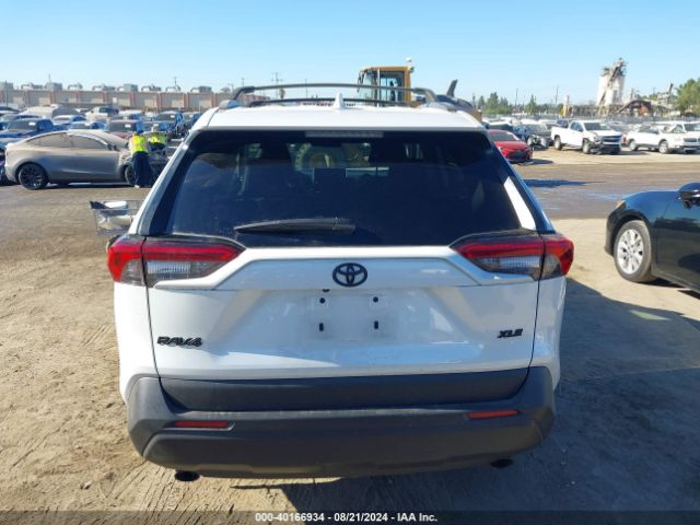 2T3C1RFV3PW293321 Toyota Rav4 Xle Premium