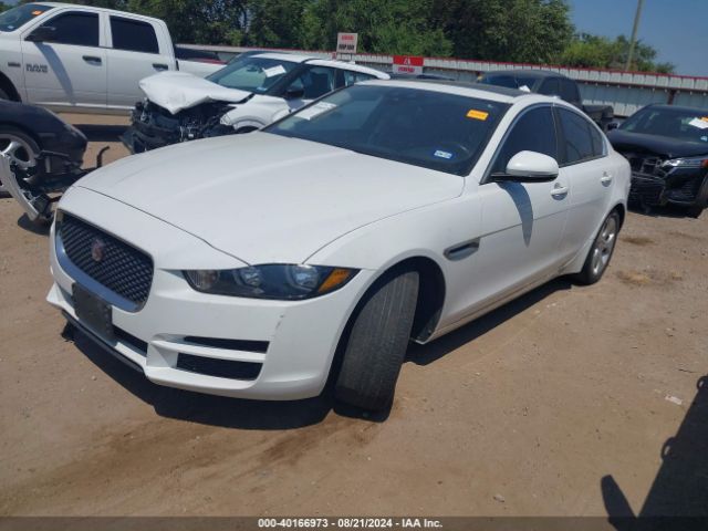 SAJAR4BG9HA966740 Jaguar Xe 25t