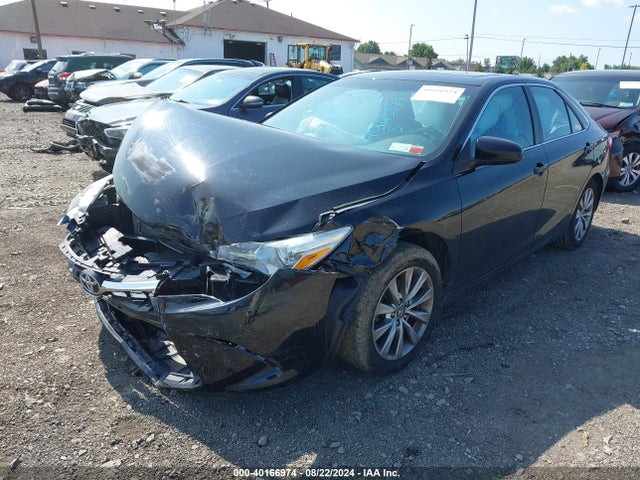 Toyota CAMRY XLE 2015 4T1BF1FK6FU939348 Image 2