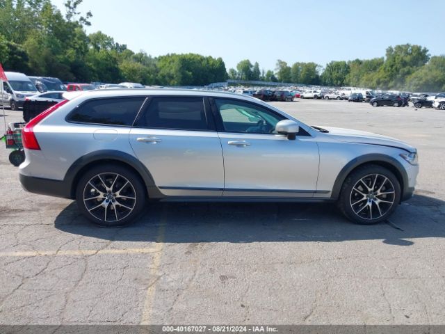 YV4A22NL3H1007749 Volvo V90 Cross Country T6