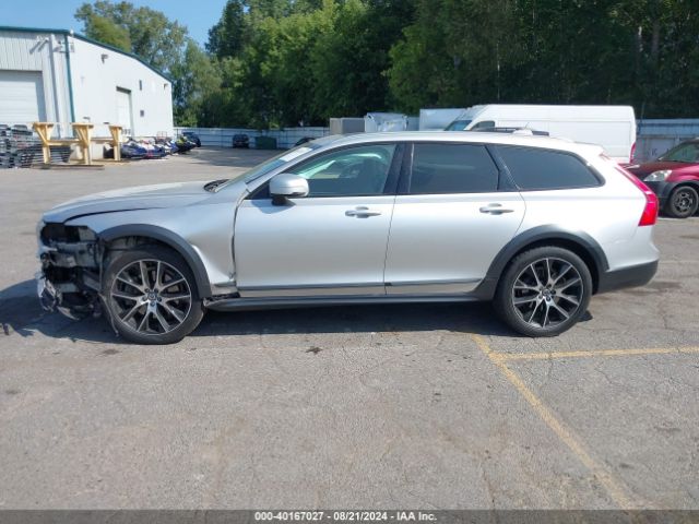 YV4A22NL3H1007749 Volvo V90 Cross Country T6