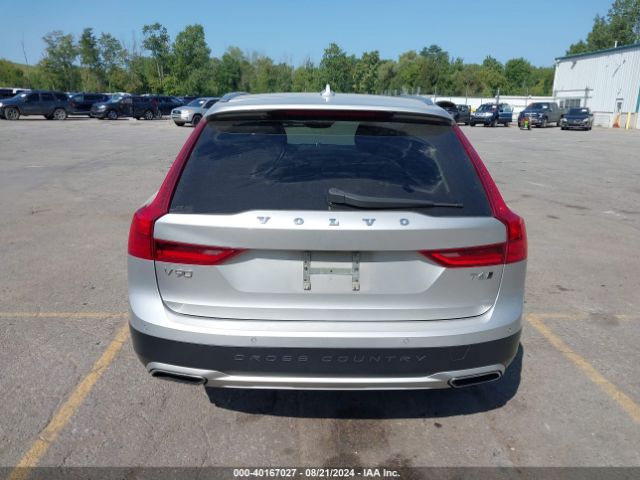 YV4A22NL3H1007749 Volvo V90 Cross Country T6