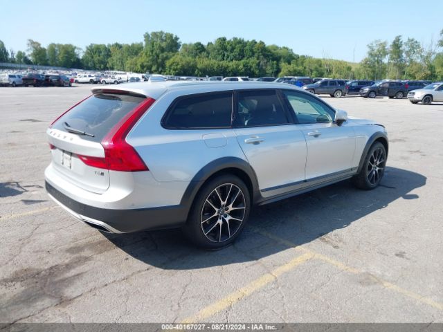 YV4A22NL3H1007749 Volvo V90 Cross Country T6