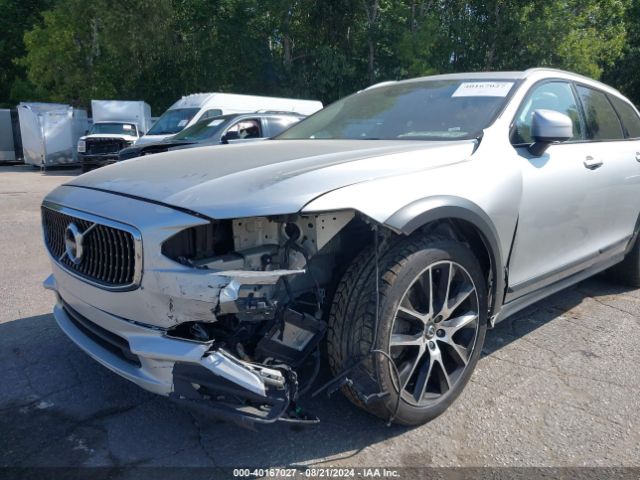 YV4A22NL3H1007749 Volvo V90 Cross Country T6