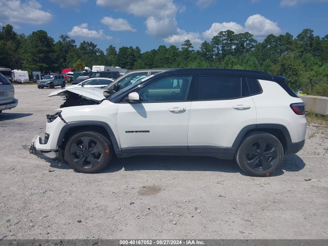 3C4NJCBB2MT523256 Jeep Compass Altitude Fwd