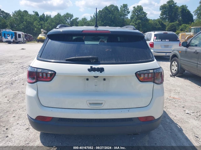 3C4NJCBB2MT523256 Jeep Compass Altitude Fwd