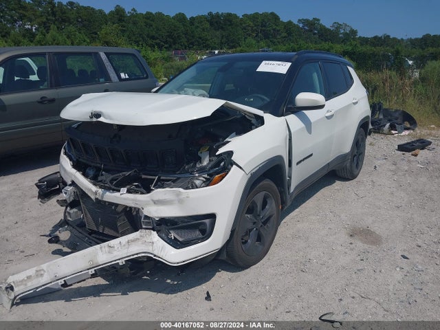 3C4NJCBB2MT523256 Jeep Compass Altitude Fwd