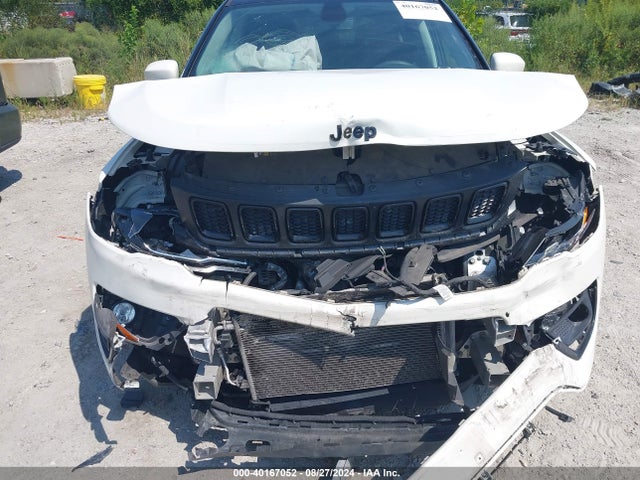3C4NJCBB2MT523256 Jeep Compass Altitude Fwd