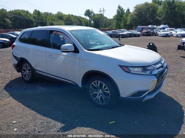 2017 MITSUBISHI OUTLANDER JA4AZ3A3XHZ027485 Photo 0