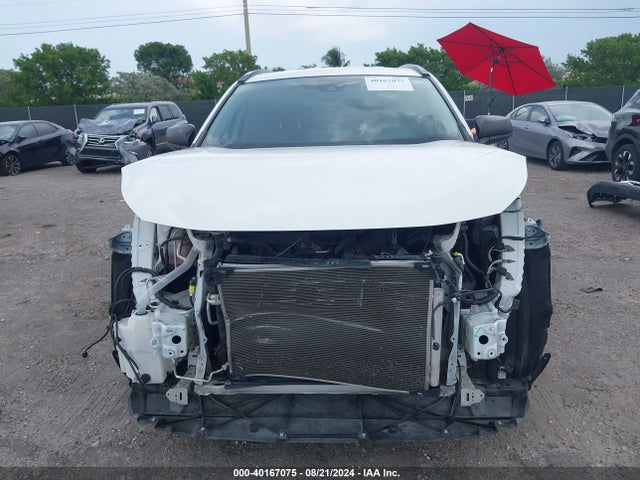 Toyota RAV4 LE 2019 2T3H1RFV1KC020829 Image 13