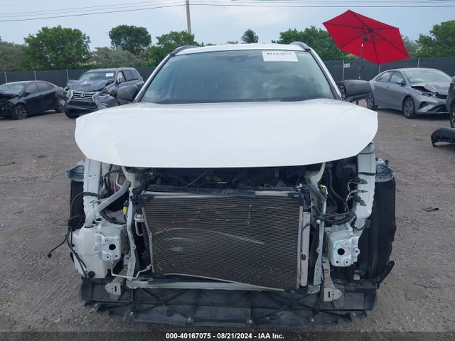 Toyota RAV4 LE 2019 2T3H1RFV1KC020829 Image 6