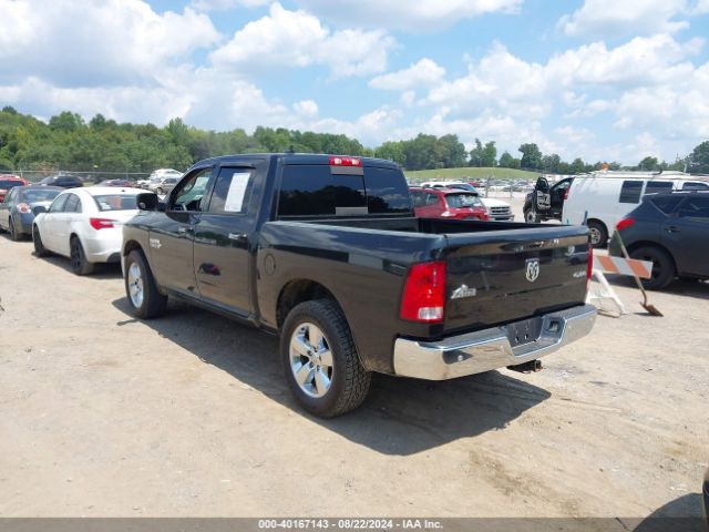 1C6RR7LG3JS269296 RAM 1500 Big Horn  4x4 5'7 Box