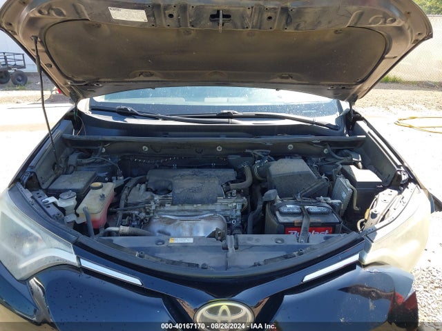 Toyota Rav4 Xle 2017 2T3WFREV7HW343705 Image 10