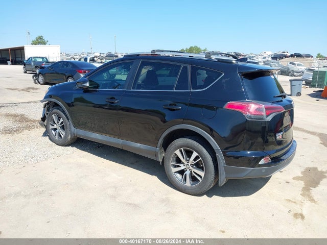 Toyota Rav4 Xle 2017 2T3WFREV7HW343705 Image 3