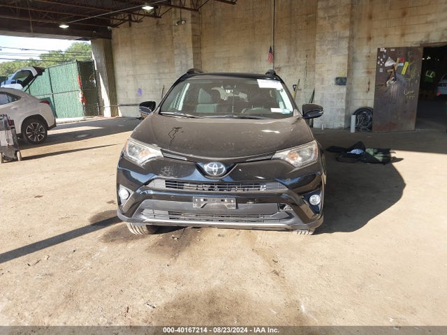 Toyota Rav4 Xle 2017 2T3RFREV1HW641826 Image 12