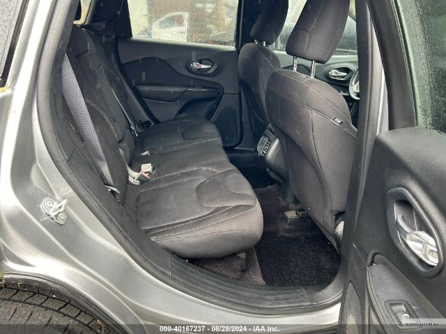 1C4PJMCS1GW322394 Jeep Cherokee Latitude