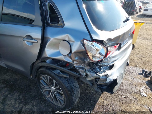2017 MITSUBISHI OUTLANDER SPORT JA4AP3AU6HZ029071 Photo 5