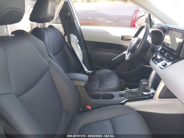 7MUCAAAGXPV067407 Toyota Corolla Cross Le