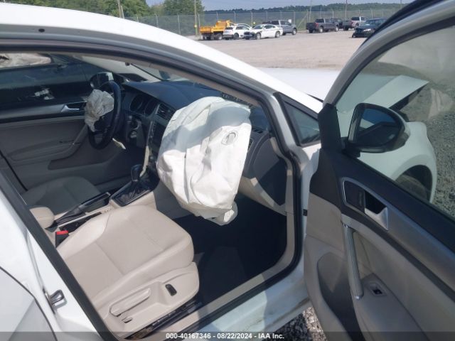 3VW217AU7FM076351 Volkswagen Golf Tsi Se 4-door