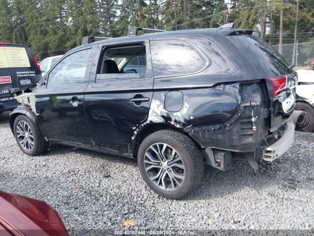 JA4AZ3A33JJ000973 Mitsubishi Outlander Se